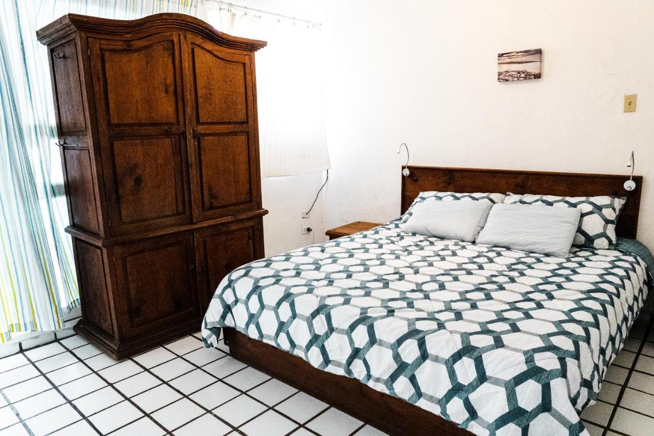 Hotel Allende Ла Пас Екстериор снимка