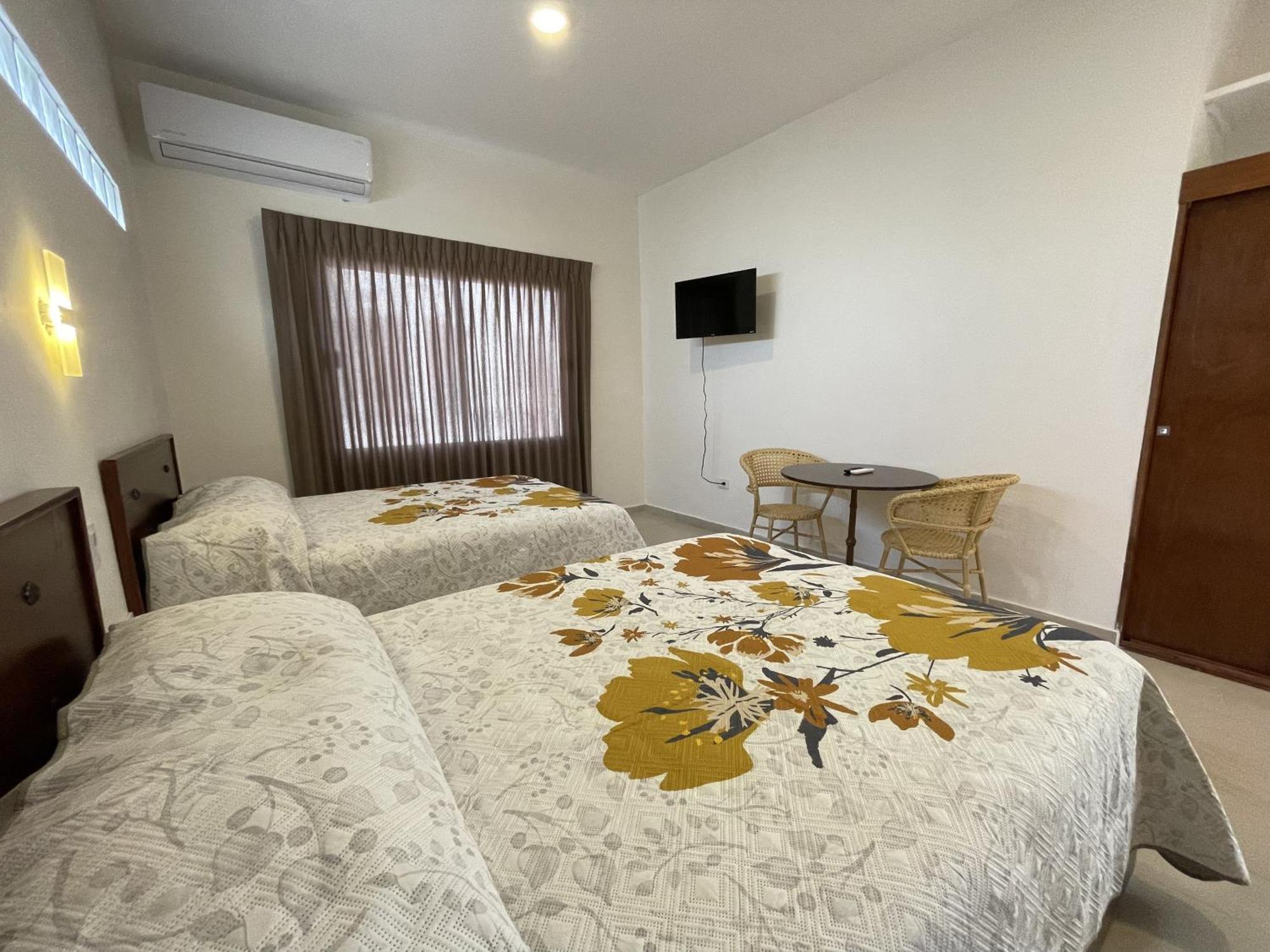 Hotel Allende Ла Пас Екстериор снимка